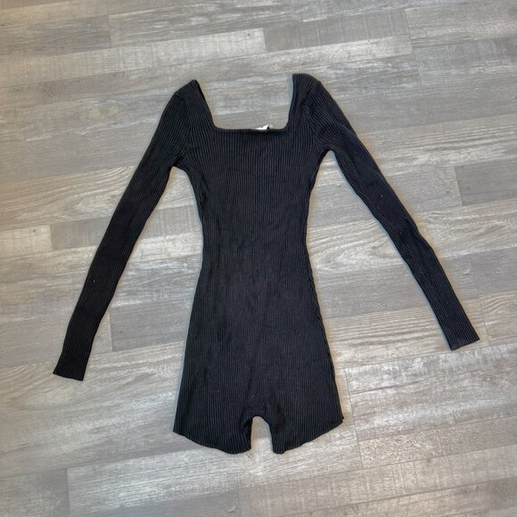 Princess Polly Jaden Black Ribbed Long Sleeve Romper F29 - Picture 6 of 8